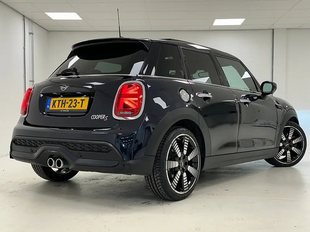 Mini Cooper S 2.0 Cooper S MINI Yours uit 2023, foto 2