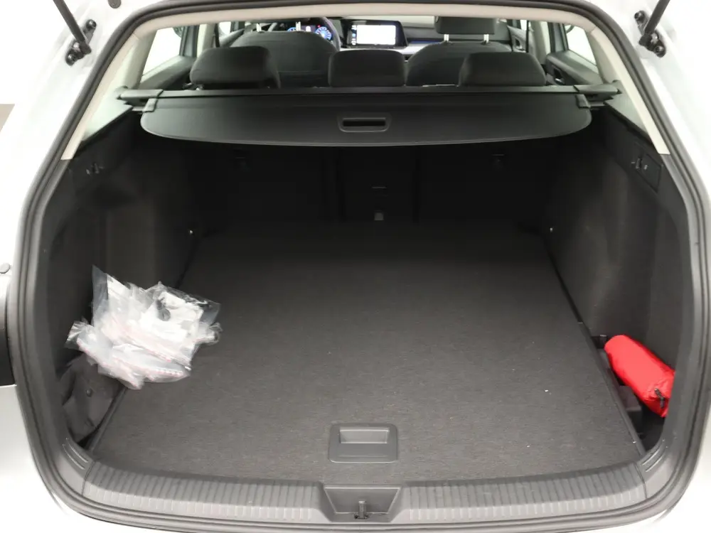 Volkswagen Golf Variant 1.5 TSI Life Business 131 PK | Navig uit 2024, foto 10