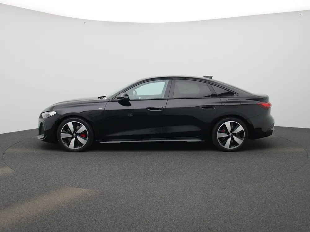 Audi A5 2.0 e-hybrid quattro S edition uit 2025, foto 4