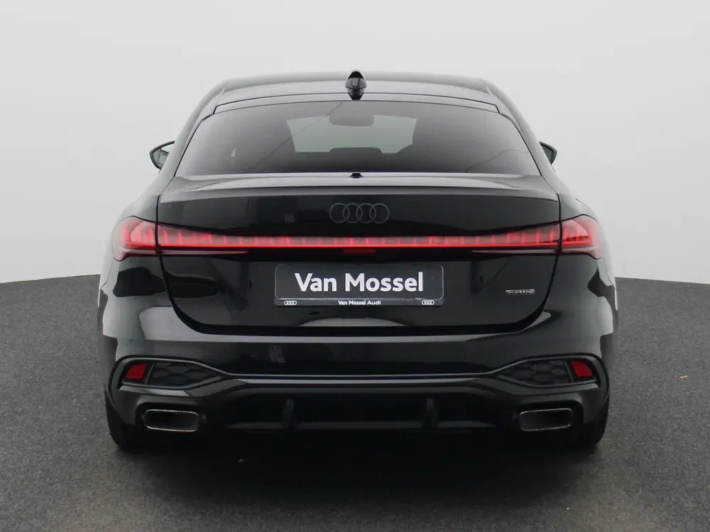 Audi A5 2.0 e-hybrid quattro S edition uit 2025, foto 5