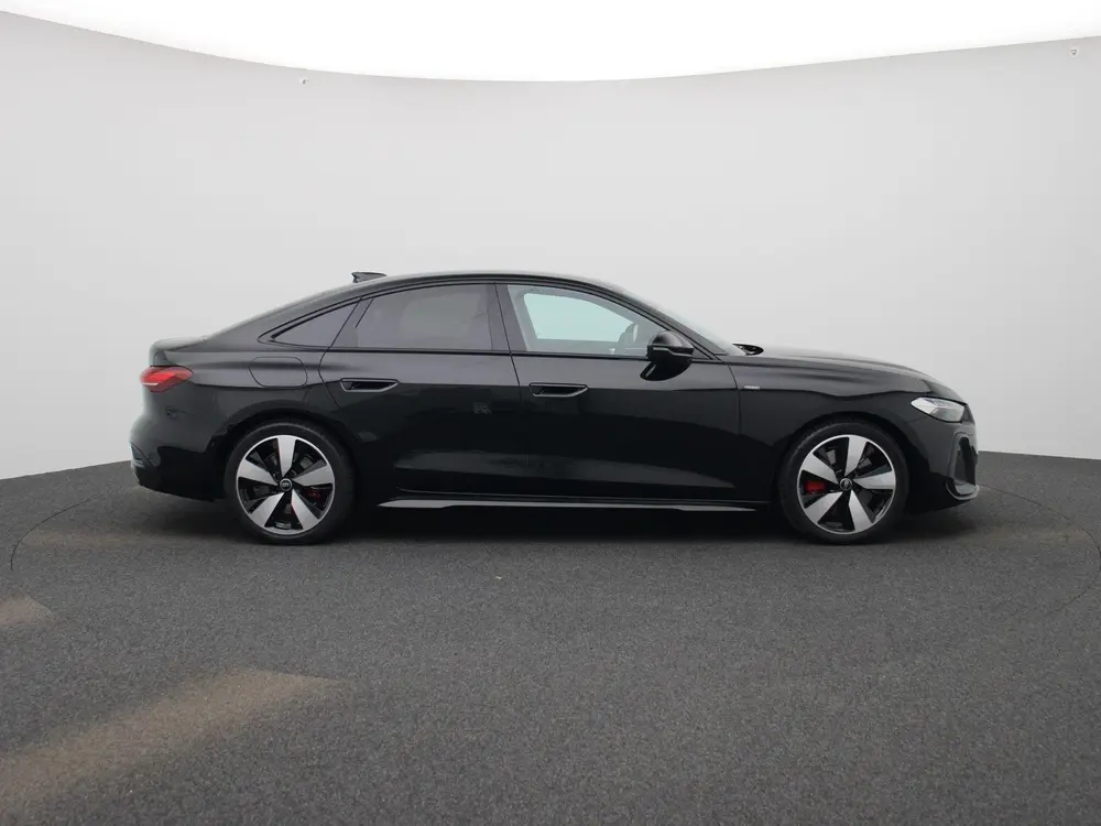 Audi A5 2.0 e-hybrid quattro S edition uit 2025, foto 6