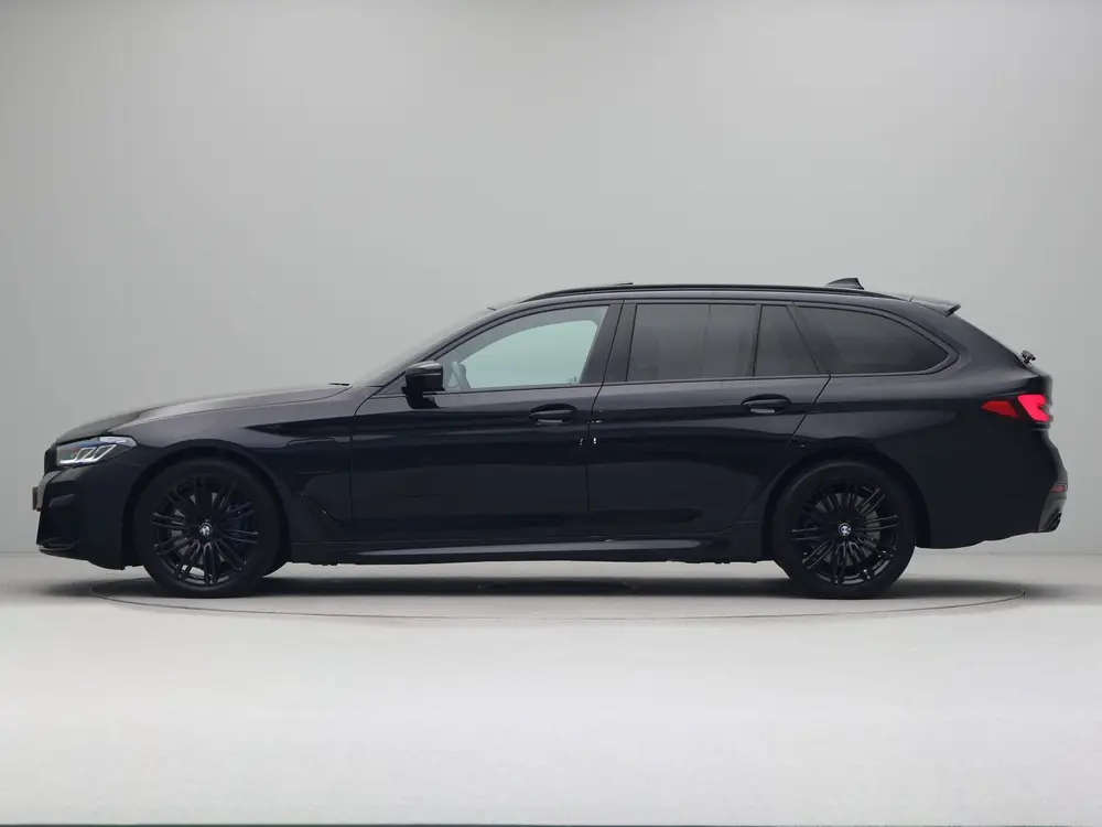 BMW 5-serie Touring 530e High Executive M Sport (bj 20 uit 2022, foto 12