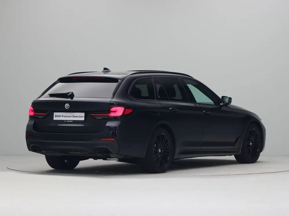 BMW 5-serie Touring 530e High Executive M Sport (bj 20 uit 2022, foto 9