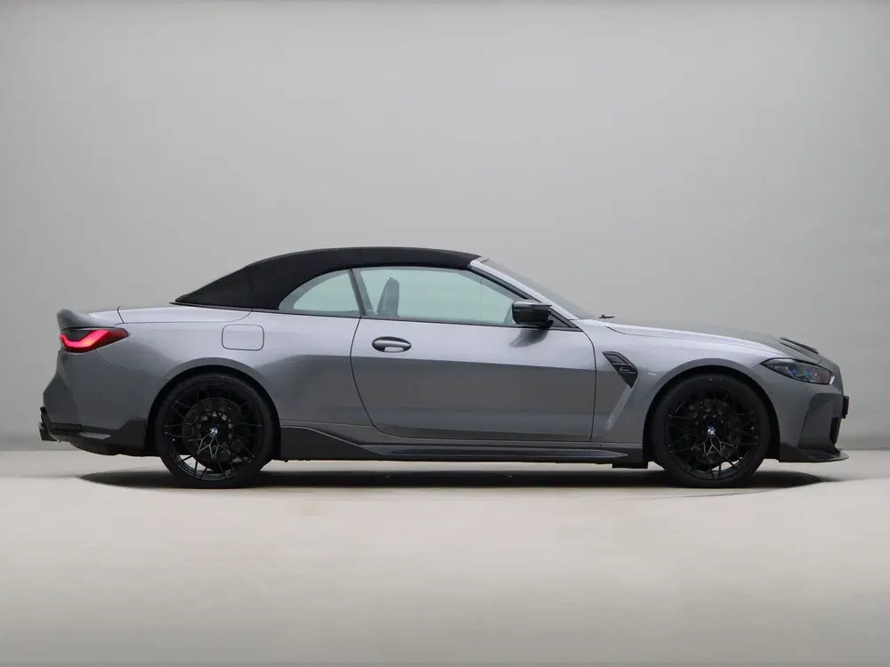 BMW M4 Cabrio M4 xDrive Competition M Performance uit 2023, foto 12