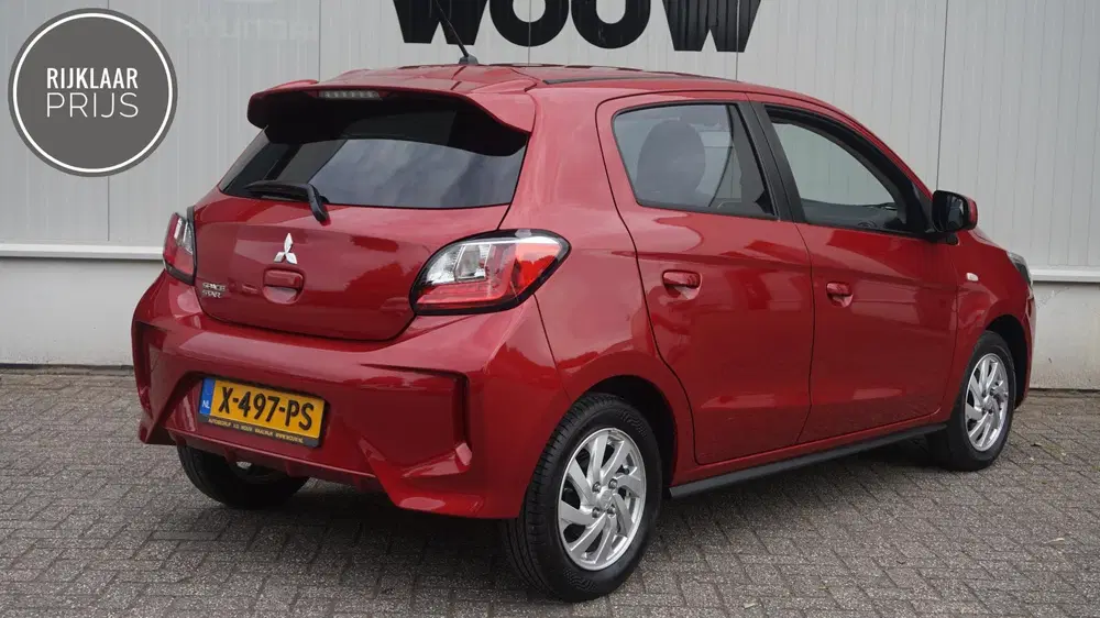 Mitsubishi Space Star 1.2 Dynamic Automaat uit 2024, foto 2