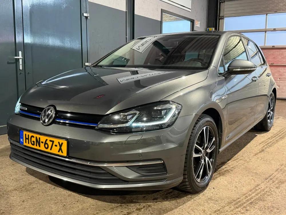 Volkswagen GOLF 1.5 TSI Comfortline Business Stoelverwarming uit 2019, foto 2