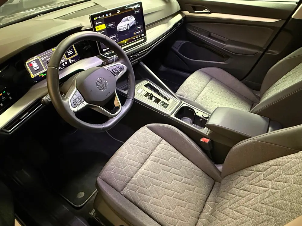 Volkswagen Golf 1.5 eHybrid Life Edition | Camera | Pano | S uit 2025, foto 14