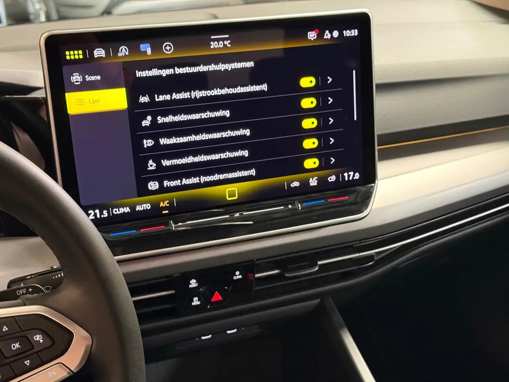 Volkswagen Golf 1.5 eHybrid Life Edition | Camera | Pano | S uit 2025, foto 19