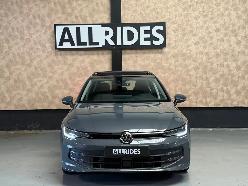 Volkswagen Golf 1.5 eHybrid Life Edition | Camera | Pano | S uit 2025, foto 7