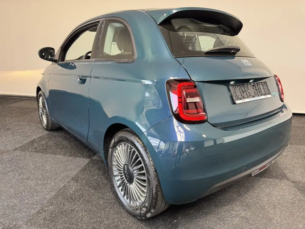 Fiat 500e SOH 94% uit 2022, foto 2