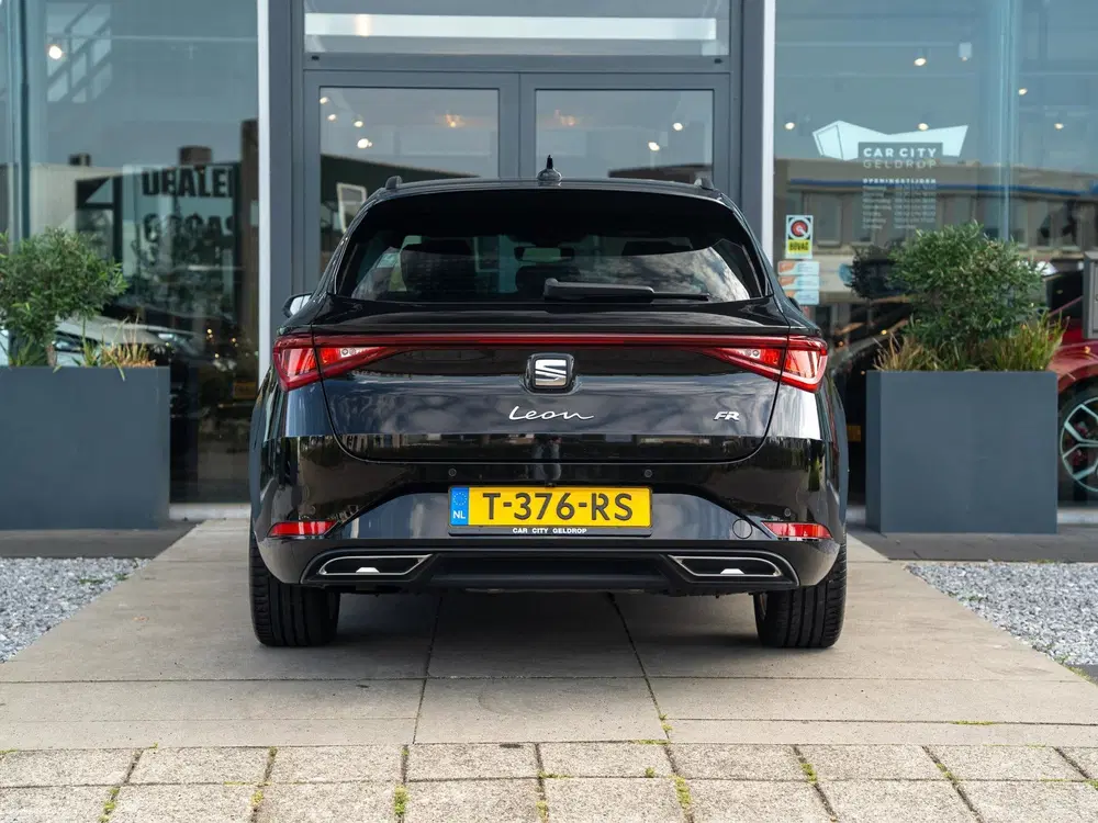 SEAT Leon 1.0 eTSI FR Business Intense uit 2023, foto 4