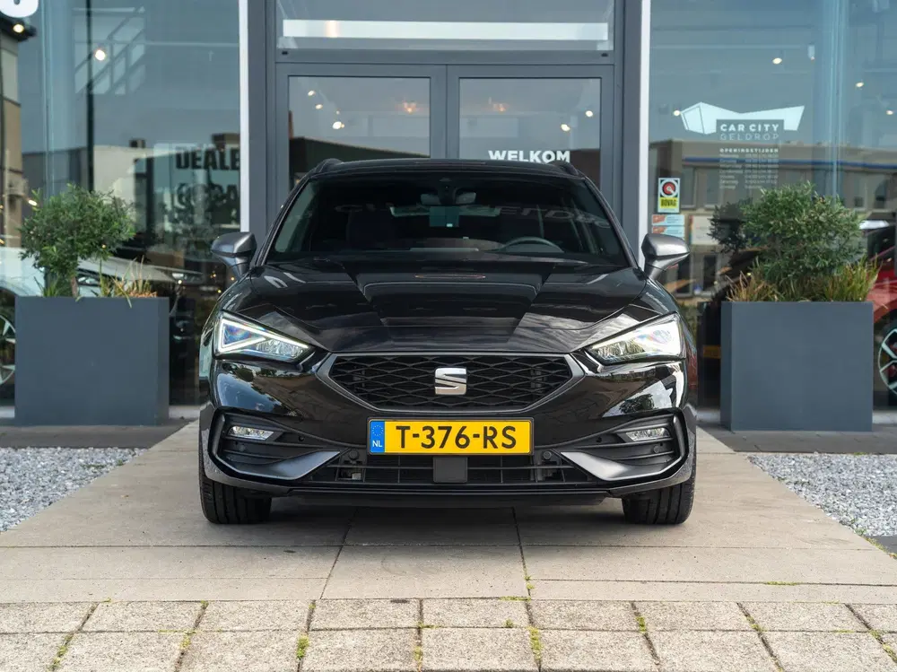 SEAT Leon 1.0 eTSI FR Business Intense uit 2023, foto 5