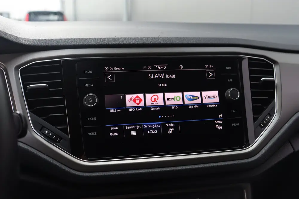 Volkswagen T-Roc 1.0 TSI Style | ACC | Camera | DAB | uit 2021, foto 18
