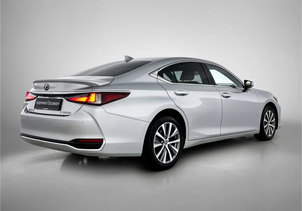 Lexus ES 300h Preference Line Business | Dealeronderhouden | uit 2021, foto 2