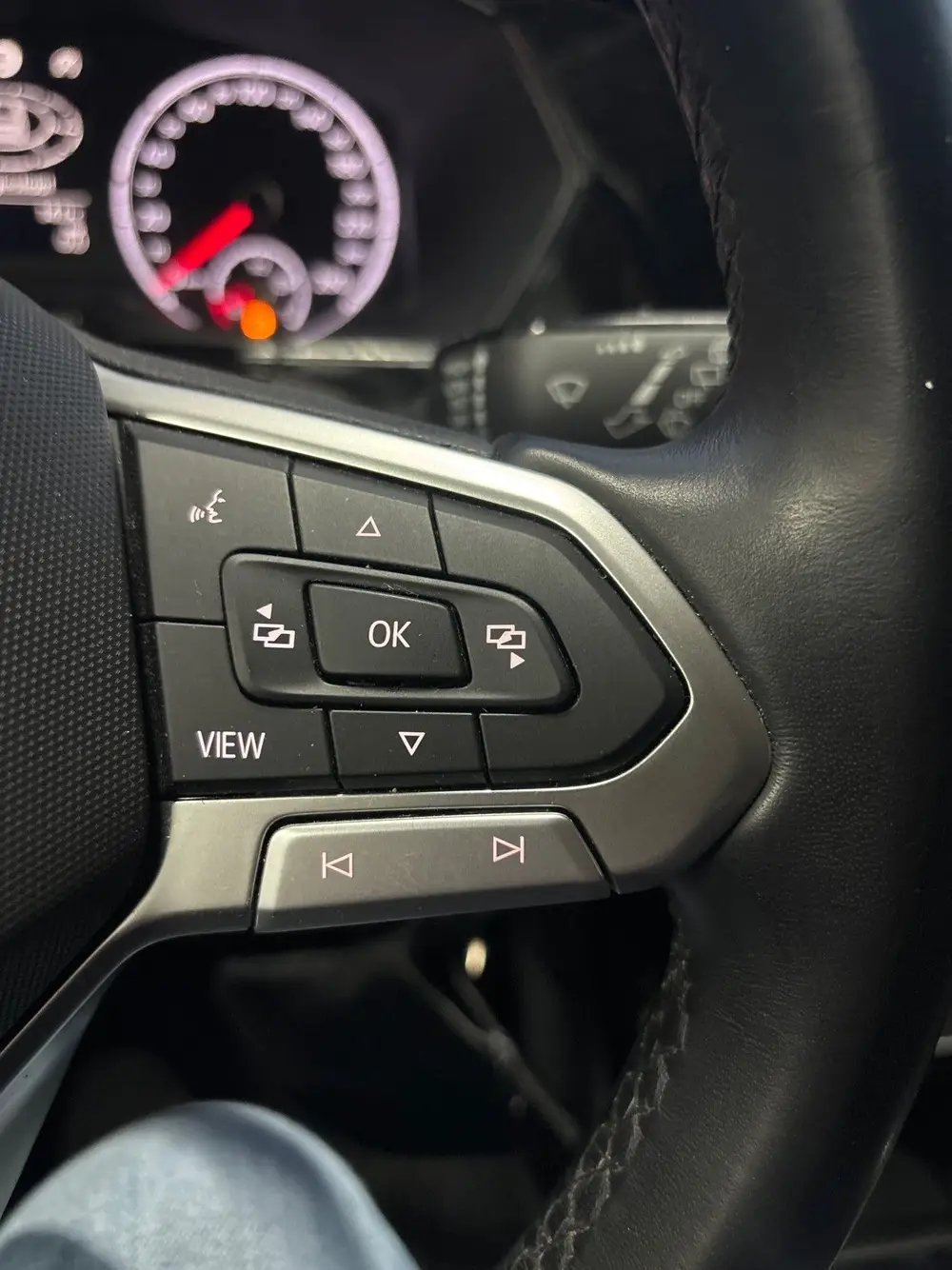 Volkswagen T-Cross 1.0 TSI Life Business, Trekhaak, Carplay uit 2021, foto 9