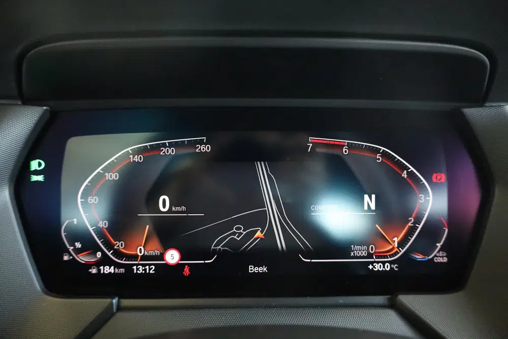 BMW 1-serie 5-deurs 118i uit 2022, foto 12