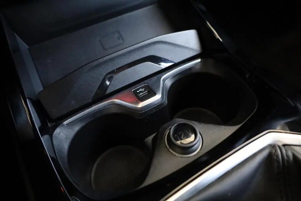 BMW 1-serie 5-deurs 118i uit 2022, foto 19