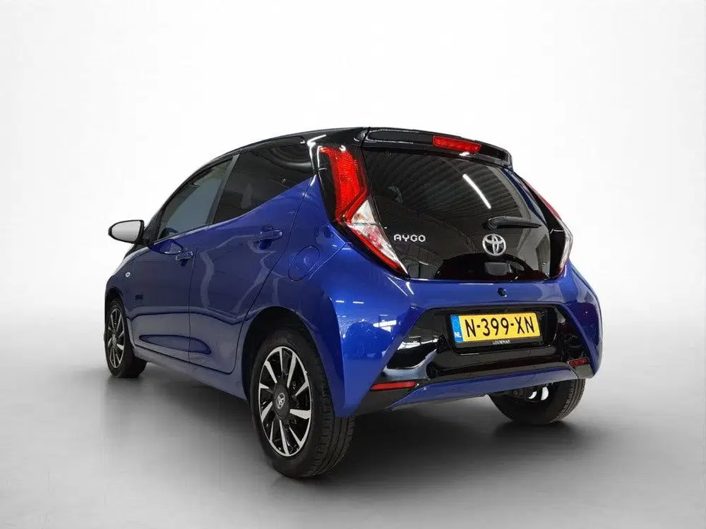 Toyota Aygo 1.0 VVT-i x-cite ultimate uit 2022, foto 12