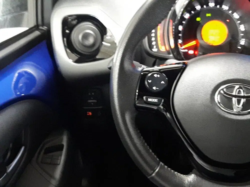 Toyota Aygo 1.0 VVT-i x-cite ultimate uit 2022, foto 19