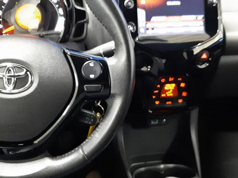 Toyota Aygo 1.0 VVT-i x-cite ultimate uit 2022, foto 20