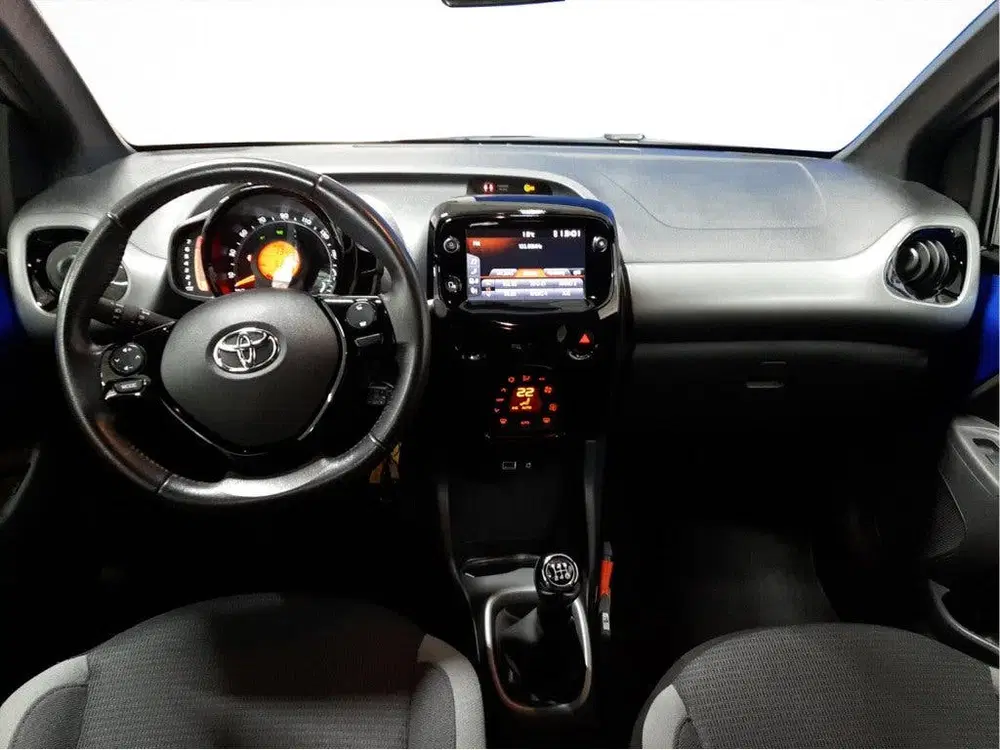 Toyota Aygo 1.0 VVT-i x-cite ultimate uit 2022, foto 4