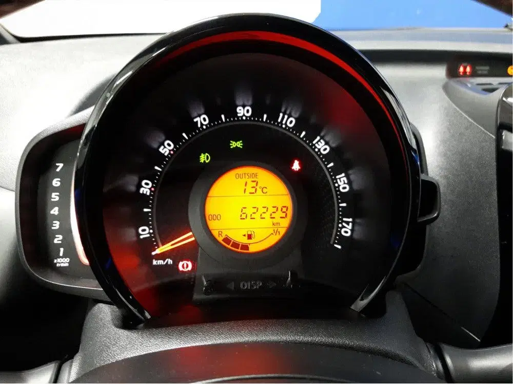 Toyota Aygo 1.0 VVT-i x-cite ultimate uit 2022, foto 5