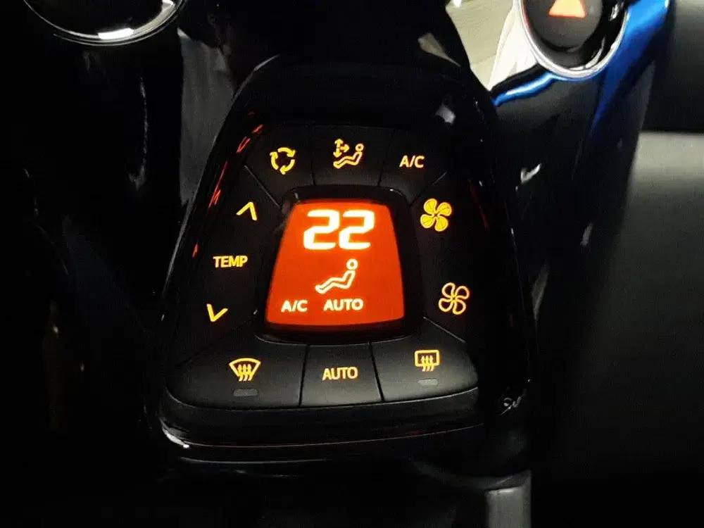 Toyota Aygo 1.0 VVT-i x-cite ultimate uit 2022, foto 9