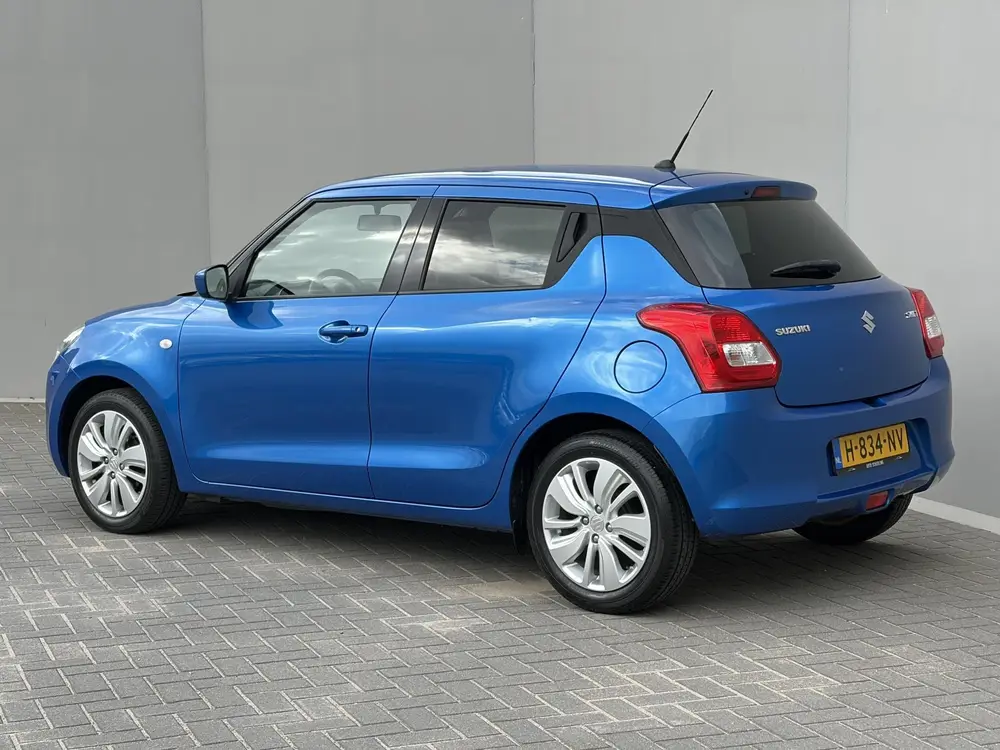Suzuki Swift 1.2 Select / Stoelverwarming / Airco / Achterui uit 2019, foto 16