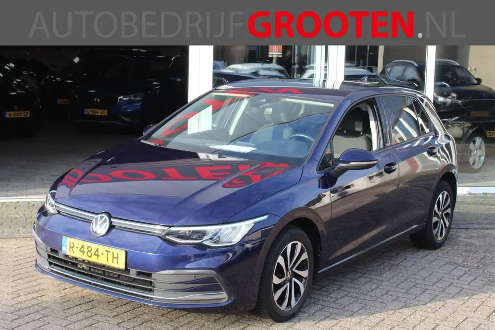 Volkswagen Golf 1.0 TSI Life Business (bj 2022) uit 2022