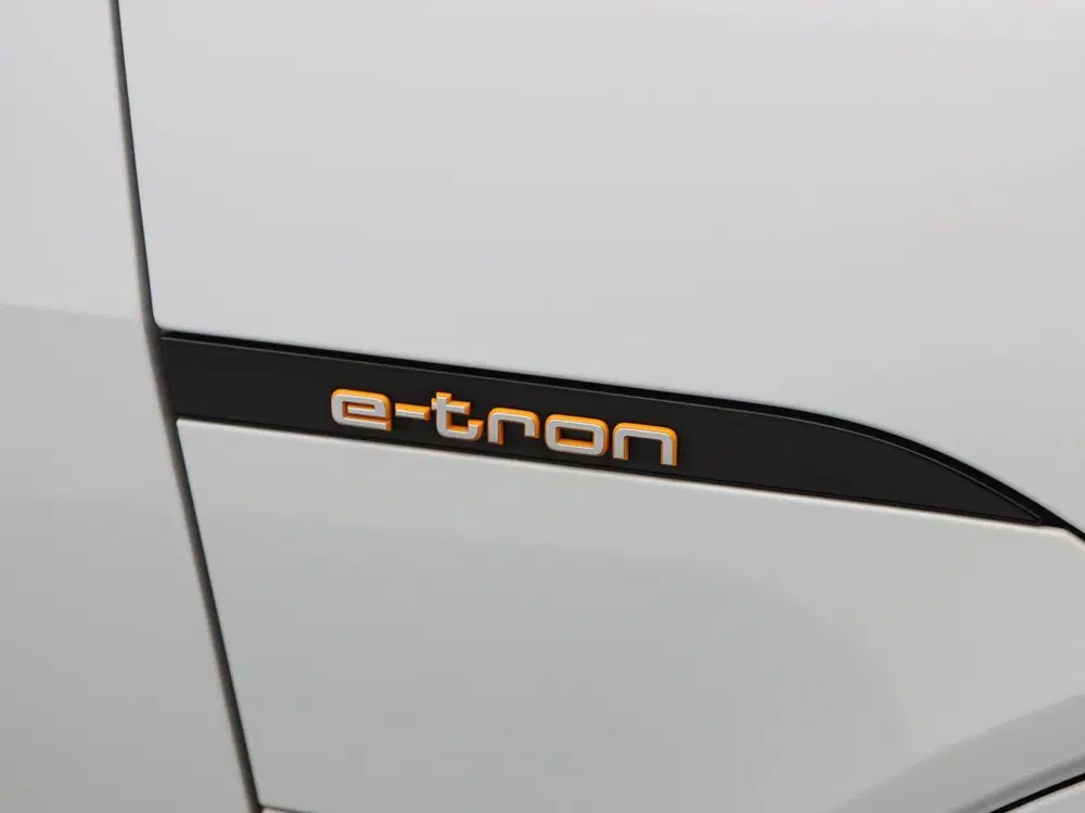 Audi e-tron 50 quattro Advanced edition Plus 71 kWh 31 uit 2022, foto 12