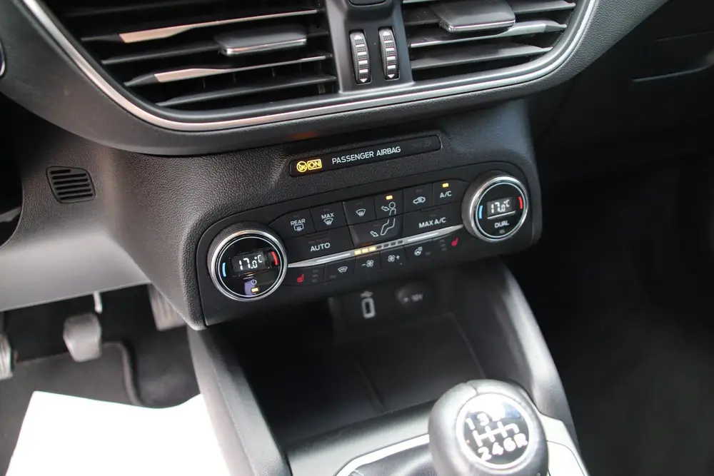 Ford Focus 1.0 EcoBoost Active Business NL 1-Eigen Trekhaak/ uit 2019, foto 15