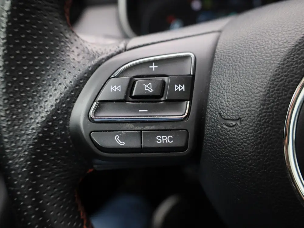 MG ZS EV Standard Range Luxury 50 kWh | Apple Carplay/Androi uit 2022, foto 20