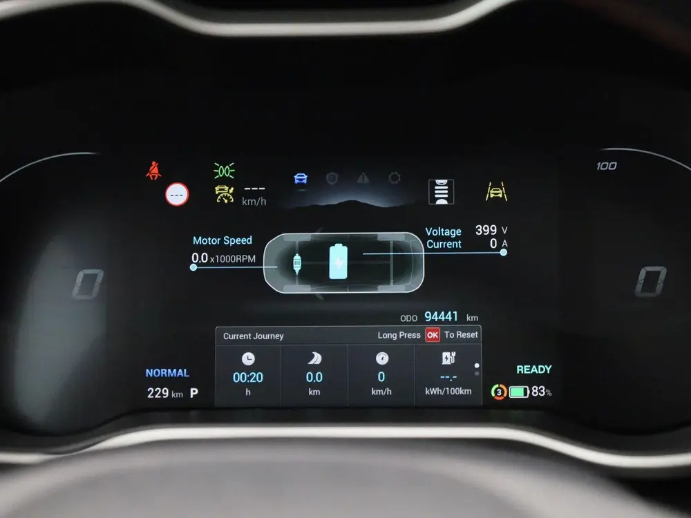 MG ZS EV Standard Range Luxury 50 kWh | Apple Carplay/Androi uit 2022, foto 9