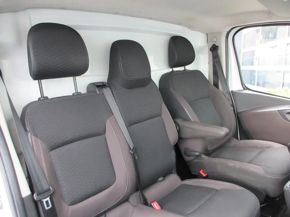 Fiat Talento 2.0 MultiJet L2 Automaat uit 2022, foto 14