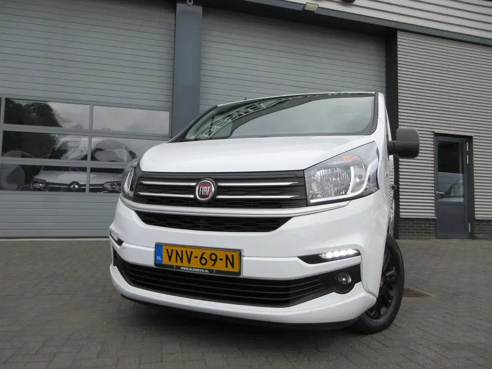 Fiat Talento 2.0 MultiJet L2 Automaat uit 2022, foto 2