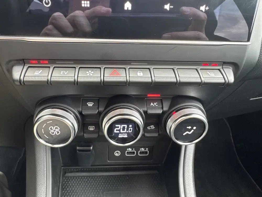 Mitsubishi ASX 1.6 PHEV AT Instyle uit 2023, foto 4