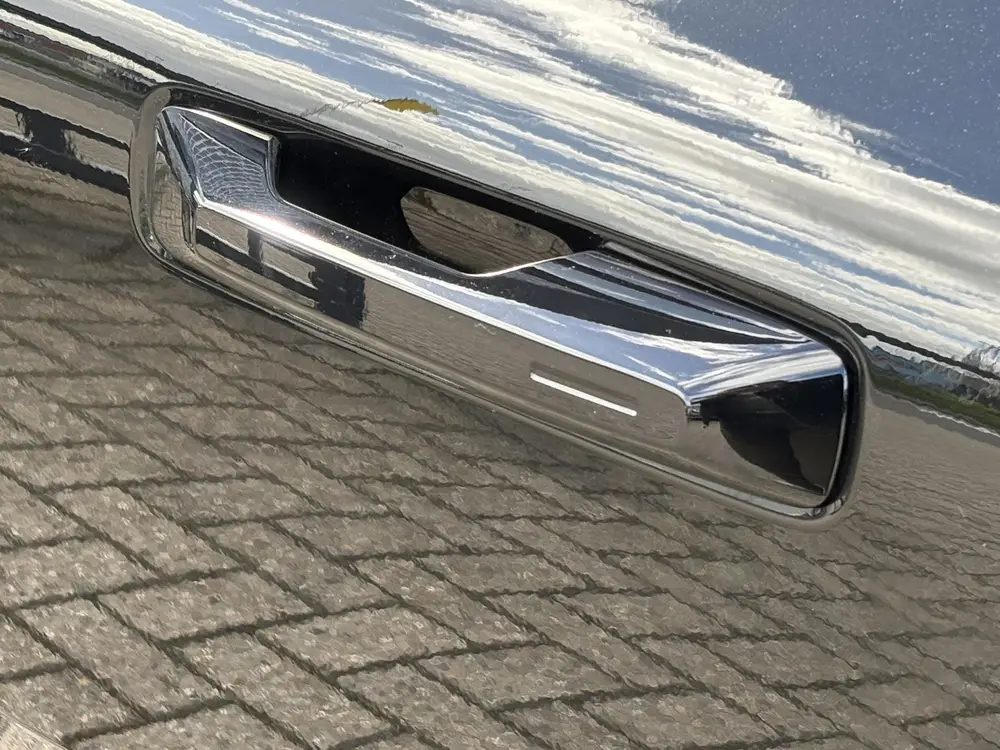 Volvo EX30 Single Motor Ext Range Plus Black Ed Europ uit 2026, foto 11