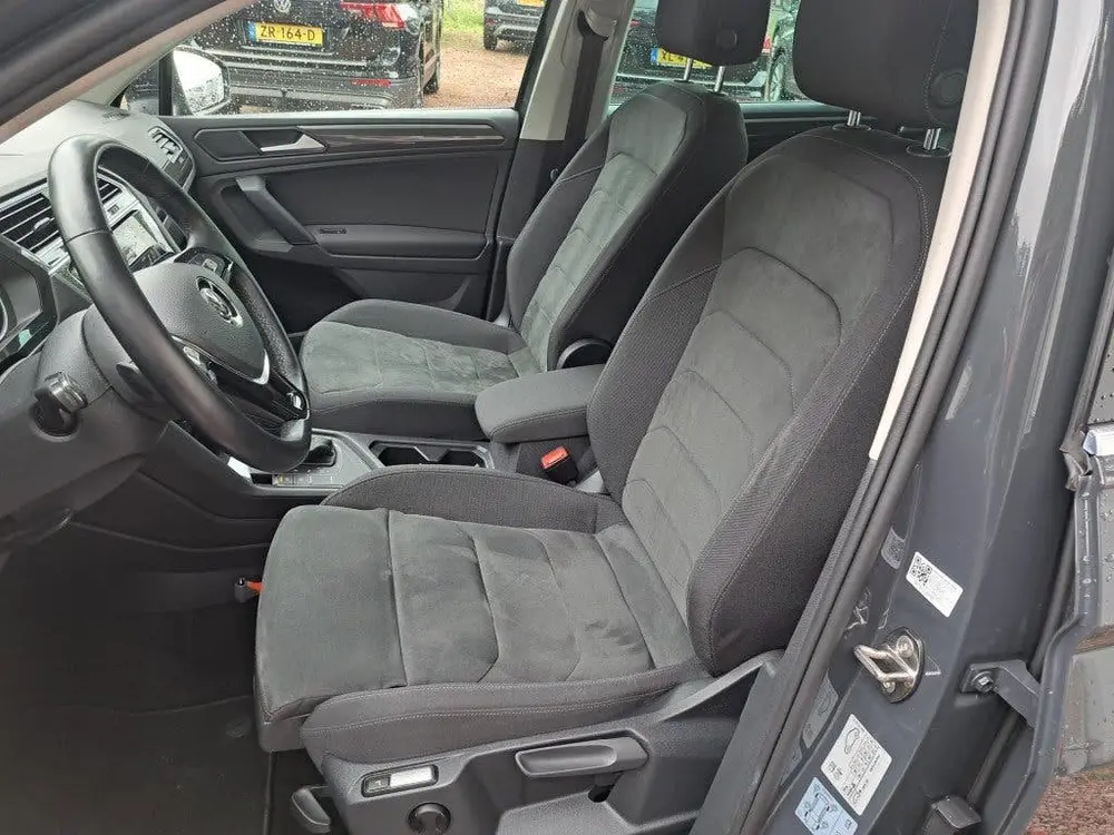Volkswagen TIGUAN 1.5 TSI ACT 150 Pk Highline Bs. Panodak Ds uit 2020, foto 13