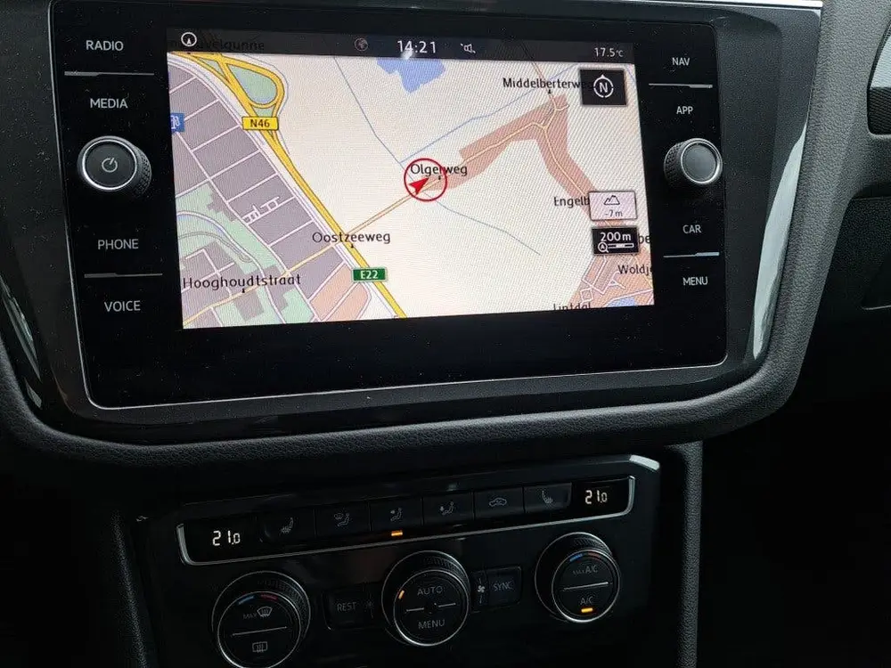 Volkswagen TIGUAN 1.5 TSI ACT 150 Pk Highline Bs. Panodak Ds uit 2020, foto 7