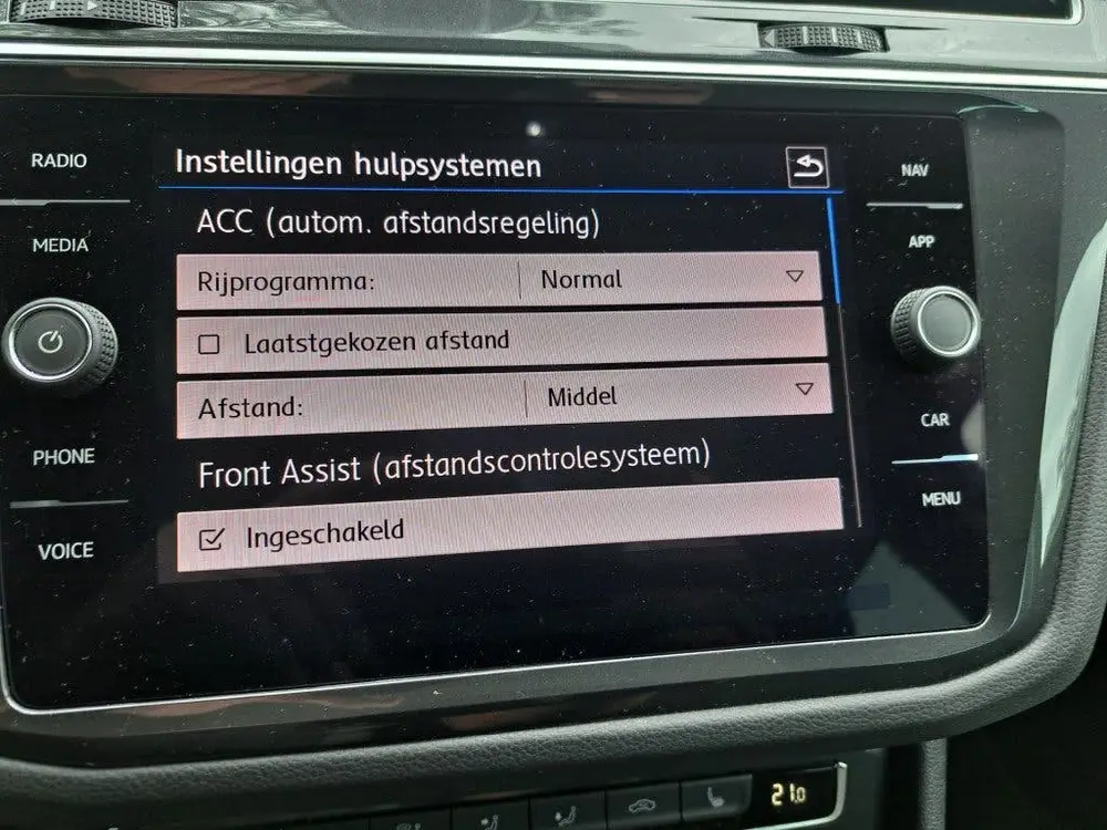 Volkswagen TIGUAN 1.5 TSI ACT 150 Pk Highline Bs. Panodak Ds uit 2020, foto 8