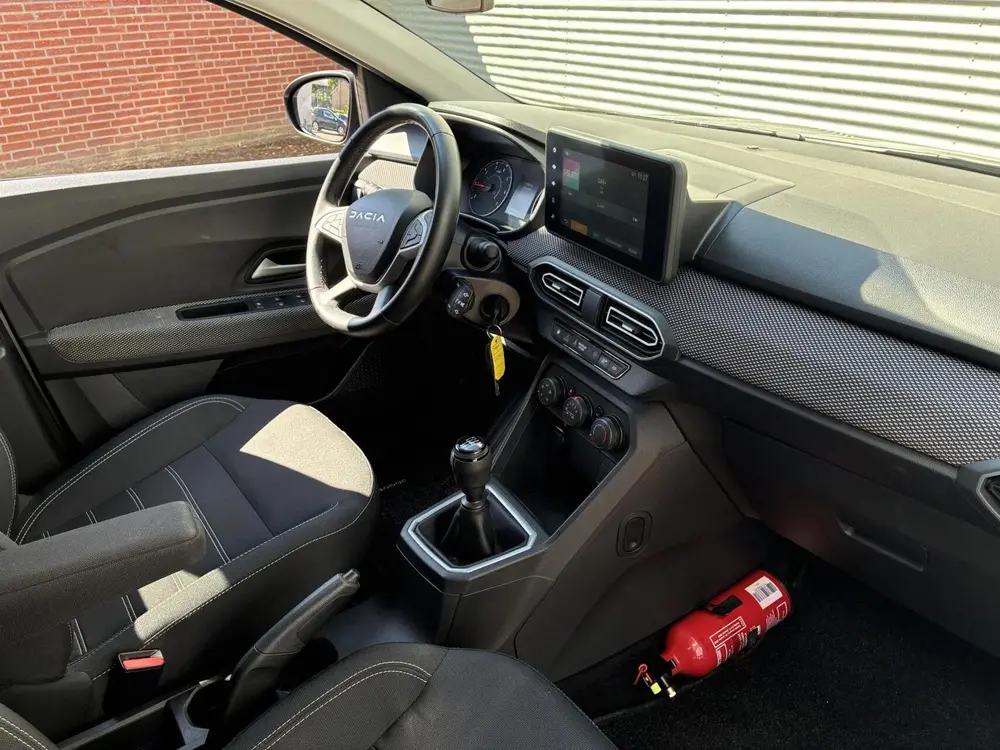 Dacia Jogger 1.0 TCe Carplay Cruise Led navi Camera BJ uit 2024, foto 2