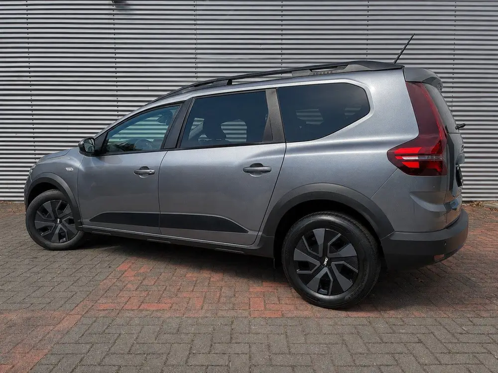 Dacia Jogger 1.0 TCe Carplay Cruise Led navi Camera BJ uit 2024, foto 5
