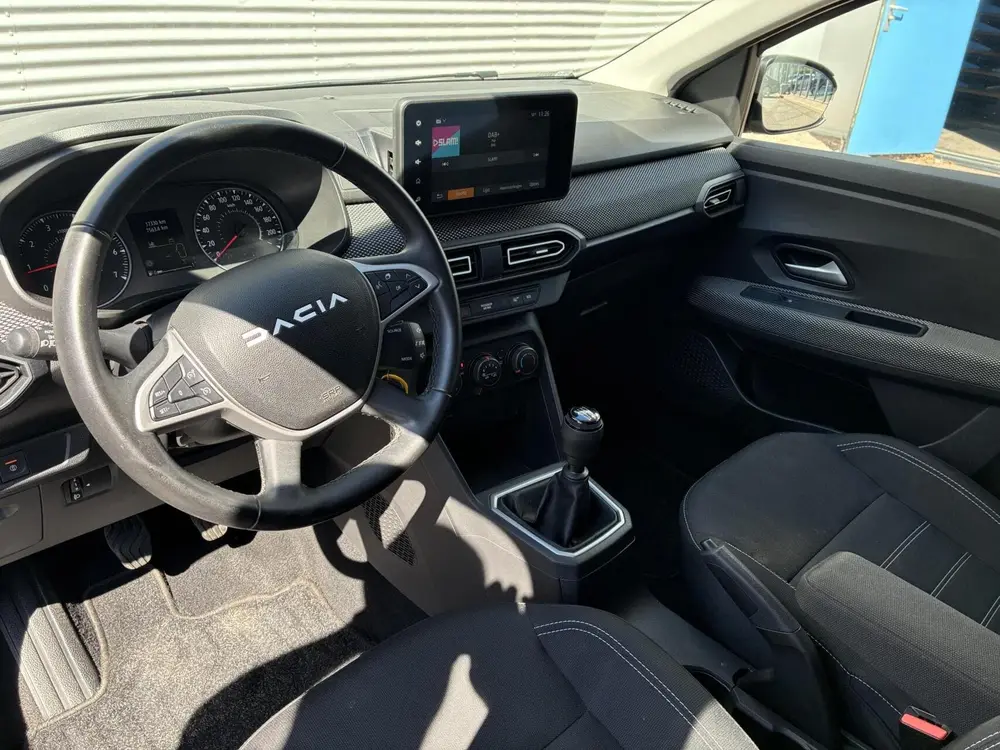 Dacia Jogger 1.0 TCe Carplay Cruise Led navi Camera BJ uit 2024, foto 6