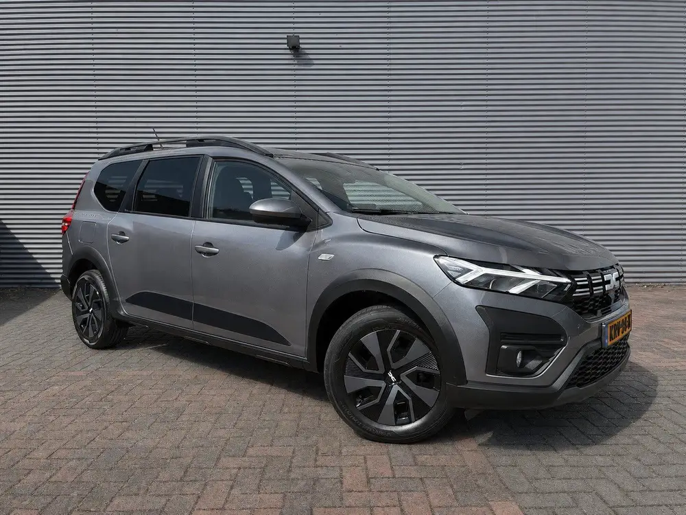 Dacia Jogger 1.0 TCe Carplay Cruise Led navi Camera BJ uit 2024, foto 7