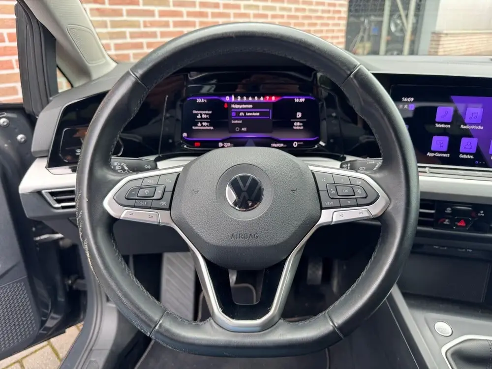 Volkswagen Golf 1.0 TSI | Life Business 5-Drs | Navi | Camer uit 2022, foto 12