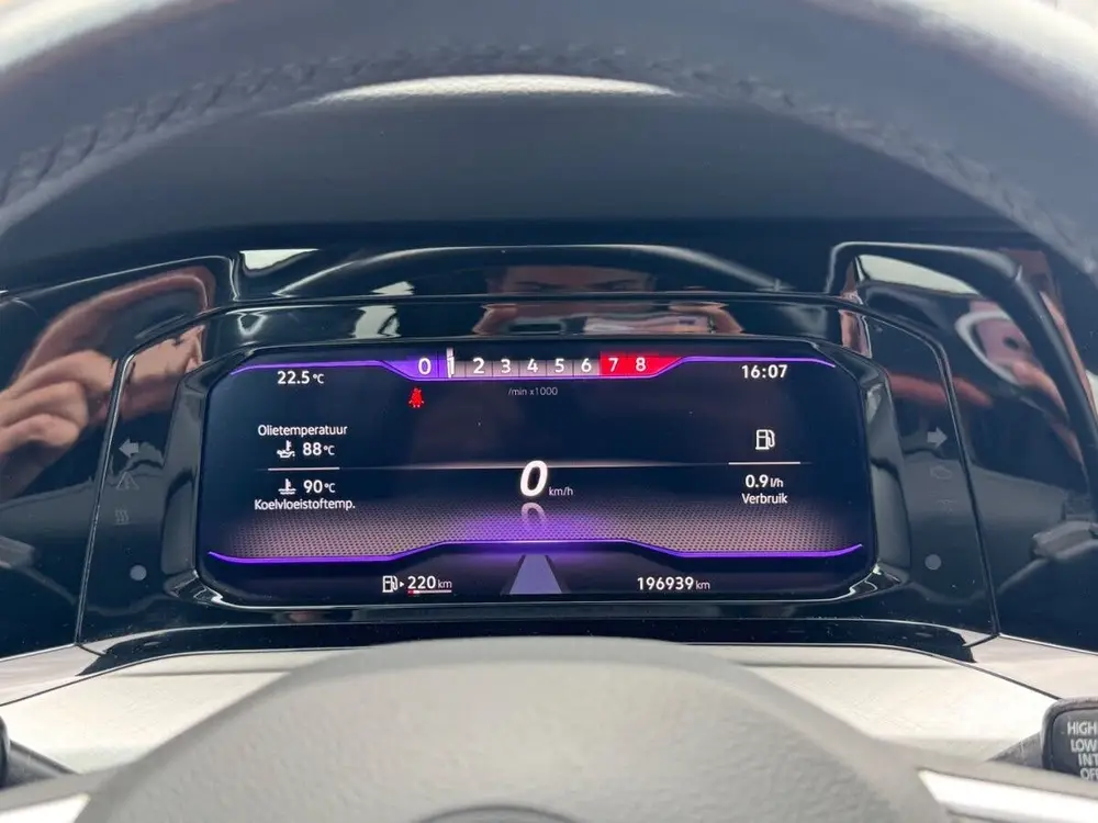 Volkswagen Golf 1.0 TSI | Life Business 5-Drs | Navi | Camer uit 2022, foto 15