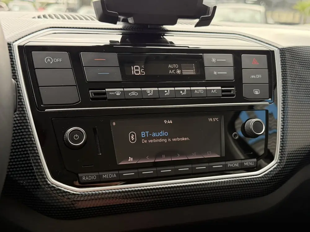 Volkswagen Up! 1.0 Climate Control Cruise Control Lichtmetal uit 2023, foto 18