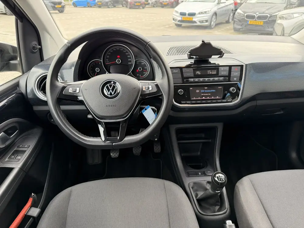 Volkswagen Up! 1.0 Climate Control Cruise Control Lichtmetal uit 2023, foto 9