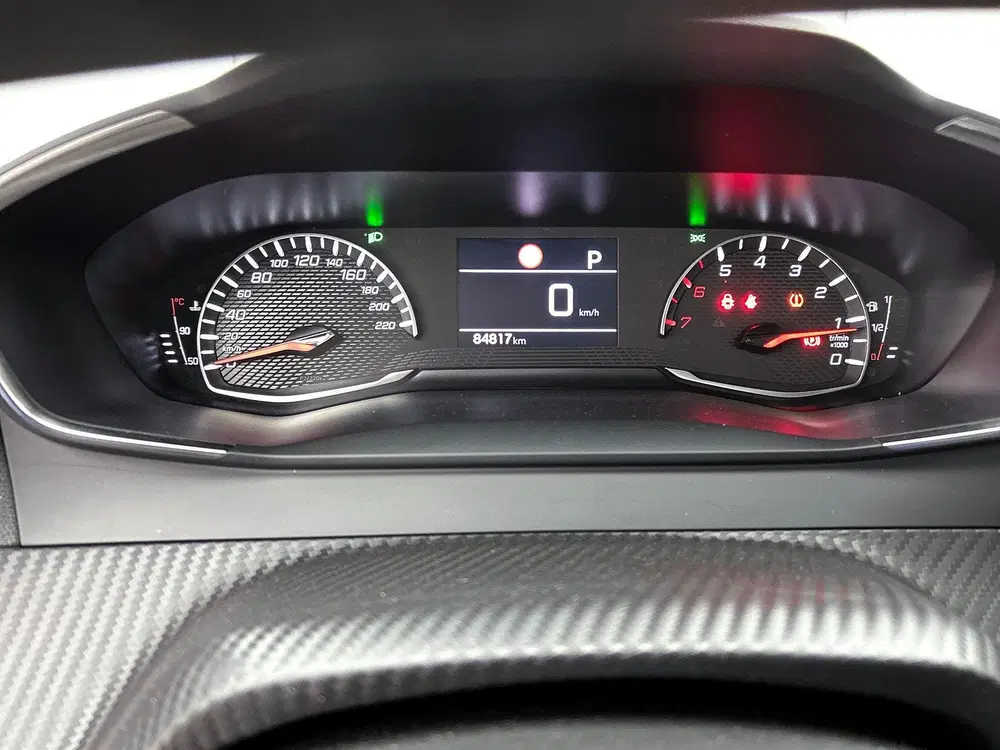 Peugeot 208 1.2 100pk AUT. Allure NAVI & CARPLAY uit 2022, foto 13
