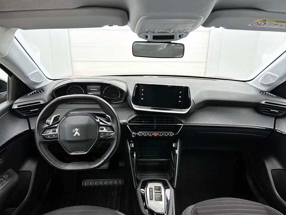 Peugeot 208 1.2 100pk AUT. Allure NAVI & CARPLAY uit 2022, foto 8